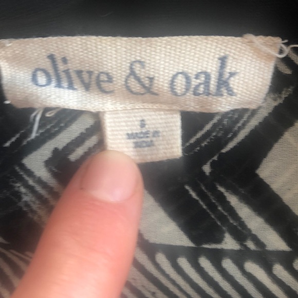 Women’s Olive and Oak Sheer Sleeveless Top Sz S - Picture 2 of 3